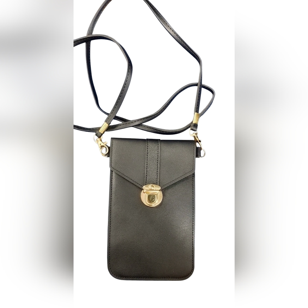 3/$20 Nwot crossbody bag